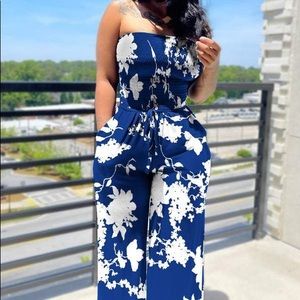 Pretty girl jumpsuit